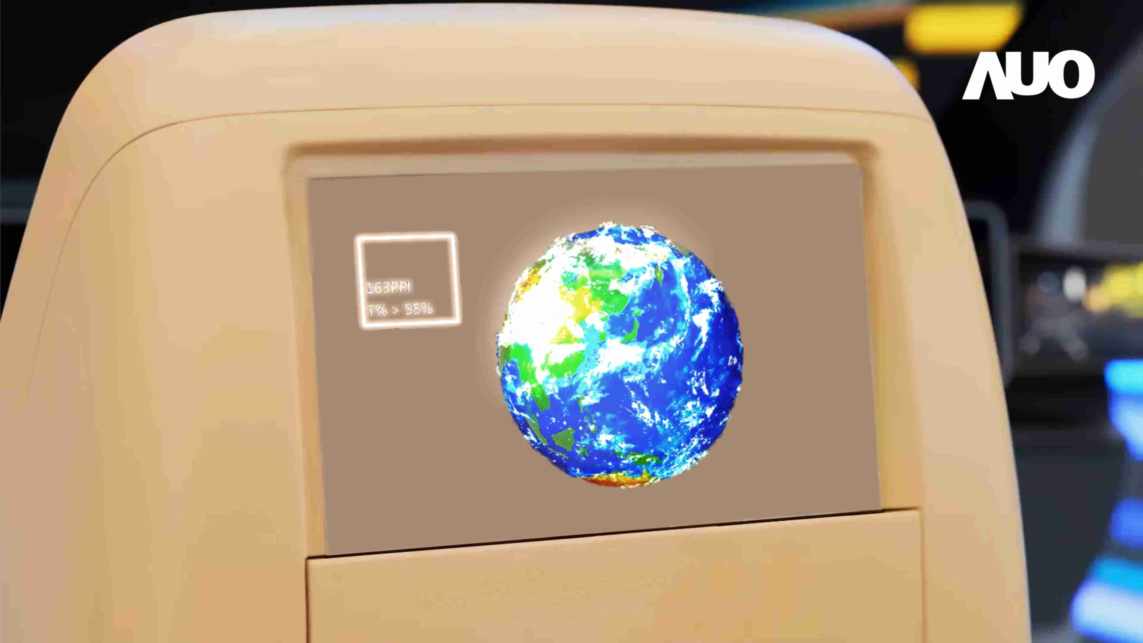 2468BET突破设计与制程挑战，，，，推出全球最高分辨率163ppi的13.5吋透明Micro LED面板，，，，并积极布局智能车市场，，，以期拓展透明显示应用的可能性